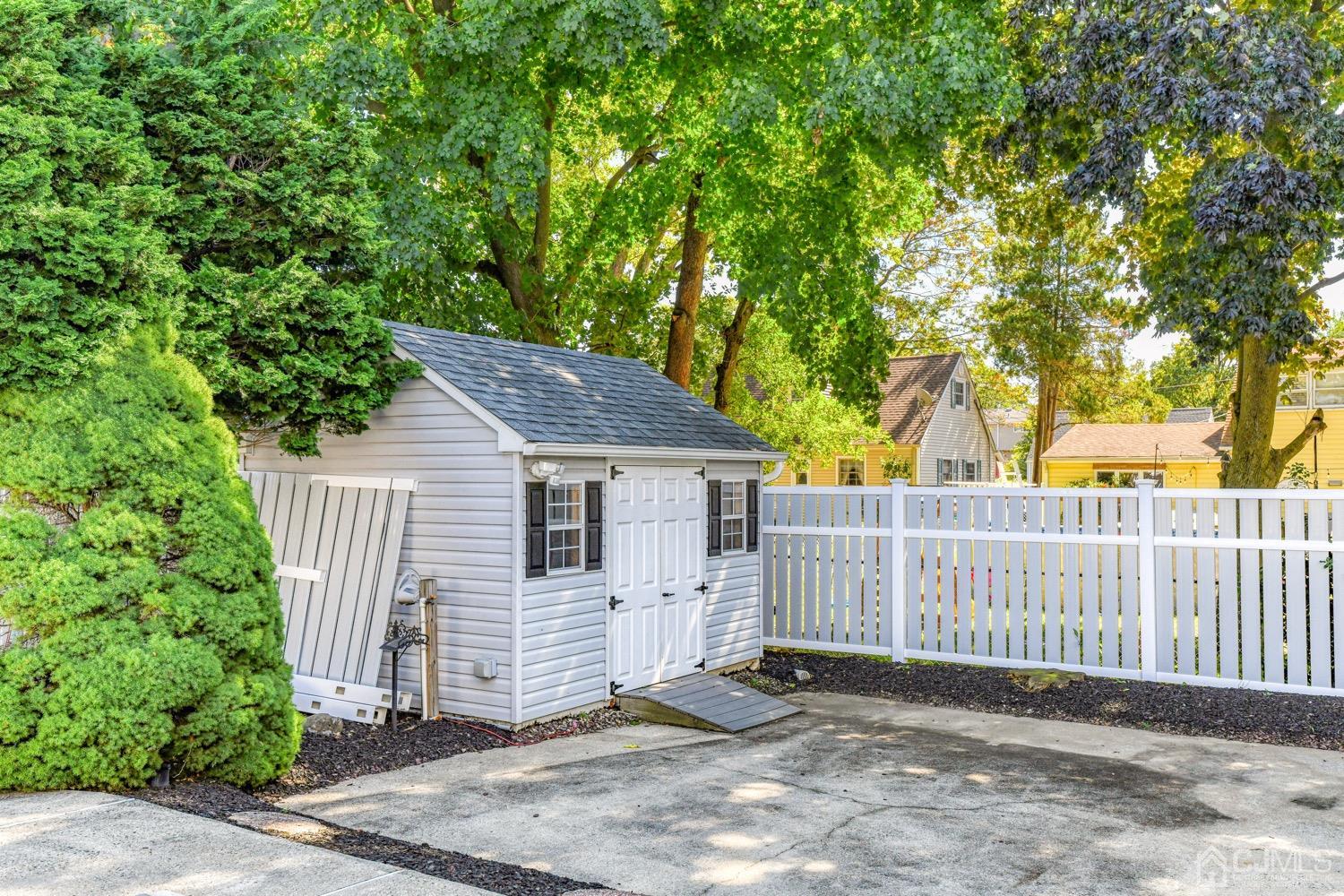 117 Milltown Road East Brunswick, NJ 08816 - Photo 43 of 51 Gallery Image 43