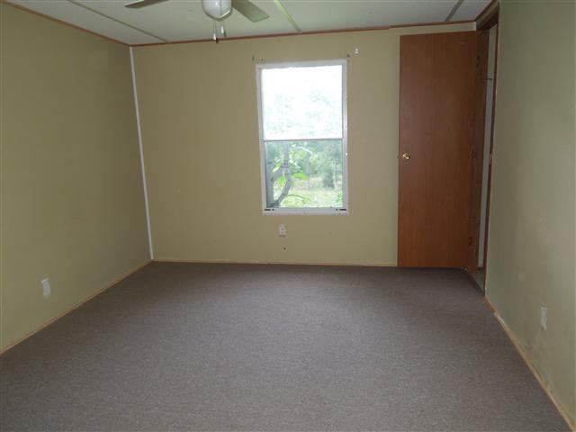 681 Edenway Road Dover, TN 37058 - Photo 16 of 20 Bedroom #2, carpet.