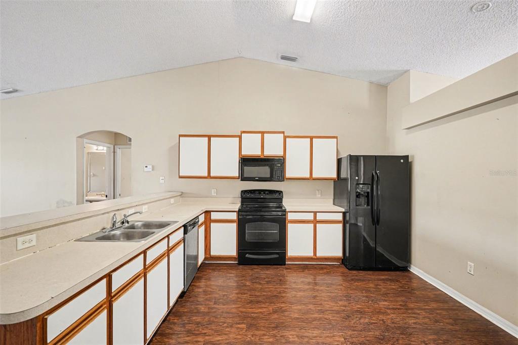 489 Freeman Road Northwest Palm Bay, FL 32907 - Photo 10 of 25 Gallery Image 10