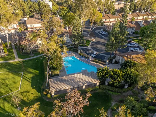 $799,900 | 921 Creekside Drive, Fullerton, CA 92833