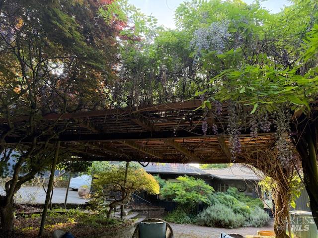 1244 North Fitch Mountain Road Healdsburg, CA 95448 - Photo 4 of 28 Pergola