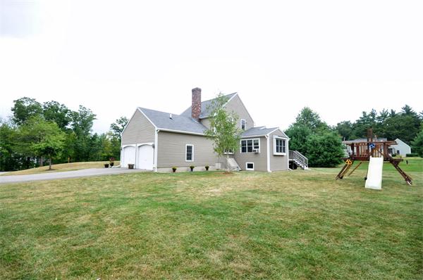 59 Townsend Road Shirley, MA 01464 - Photo 17 of 18