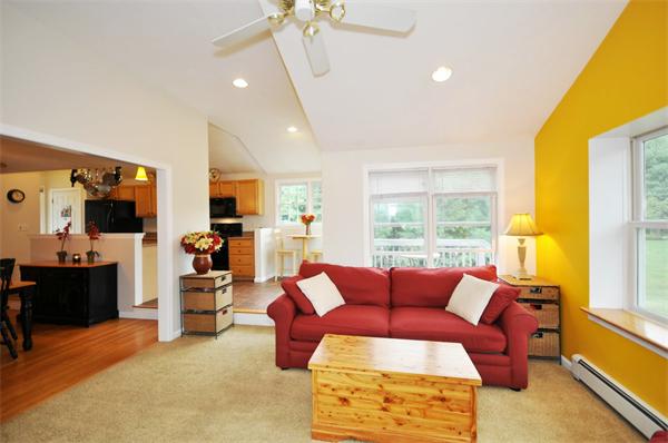 59 Townsend Road Shirley, MA 01464 - Photo 6 of 18