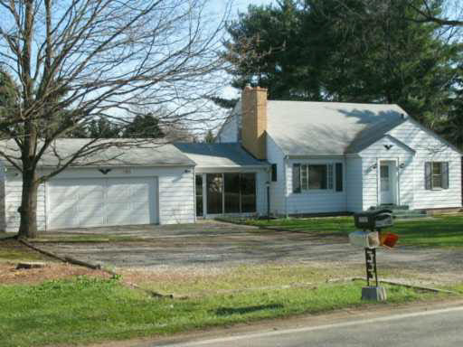 17767 Jackson Road South Bend, IN 46614 - Photo 8 of 8 Gallery Image 8
