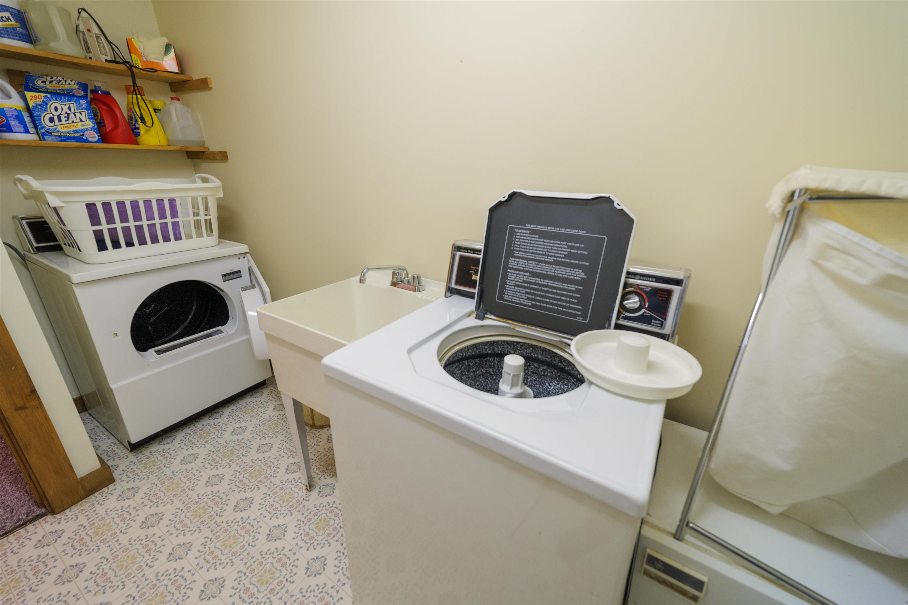 156 West Lake Road Wilmington, VT 05363 - Photo 32 of 43