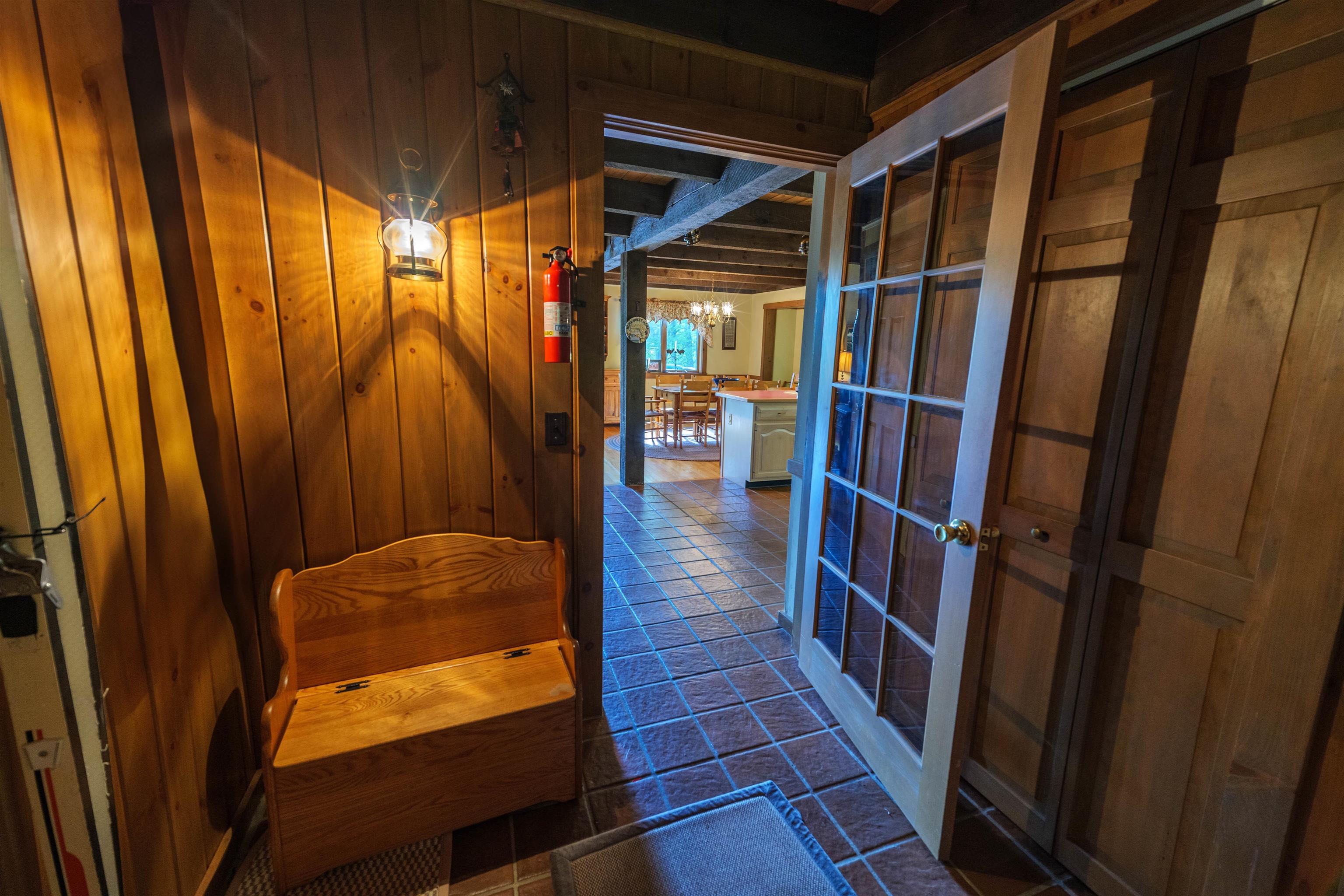 156 West Lake Road Wilmington, VT 05363 - Photo 9 of 43