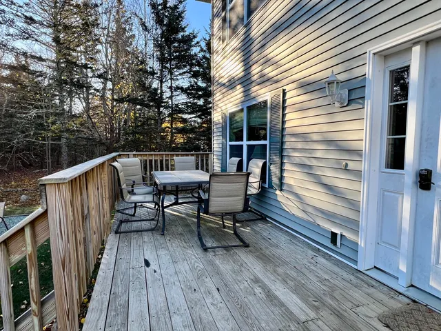 $999,000 | 29-30 Leighton Road, Tremont, ME 04653