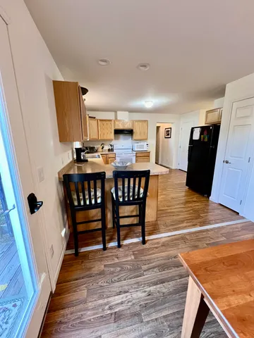 $999,000 | 29-30 Leighton Road, Tremont, ME 04653