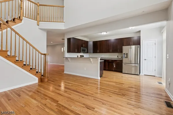 $3,675 | 22 Clifford Circle, Somerset, NJ 08873