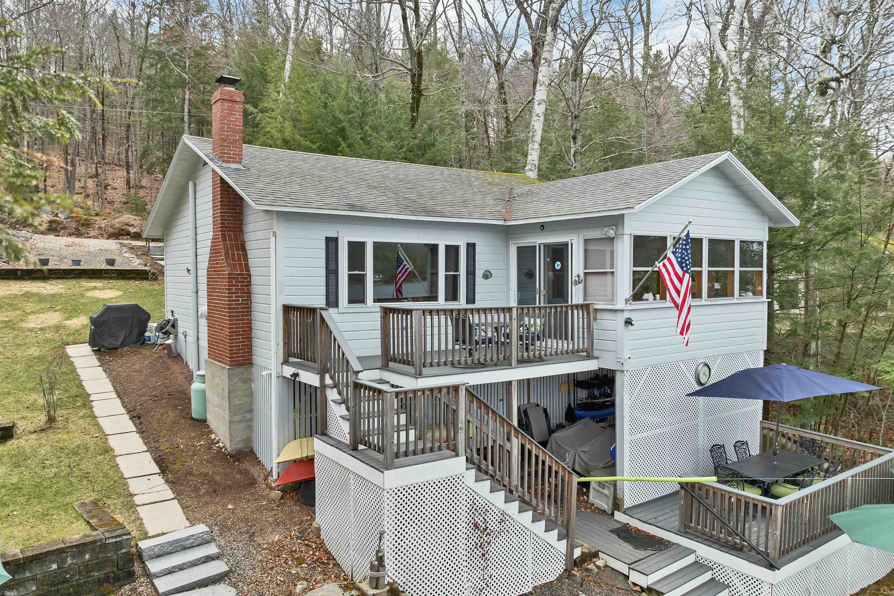 360 South Shore Road New Durham, NH 03855 - Photo 11 of 59