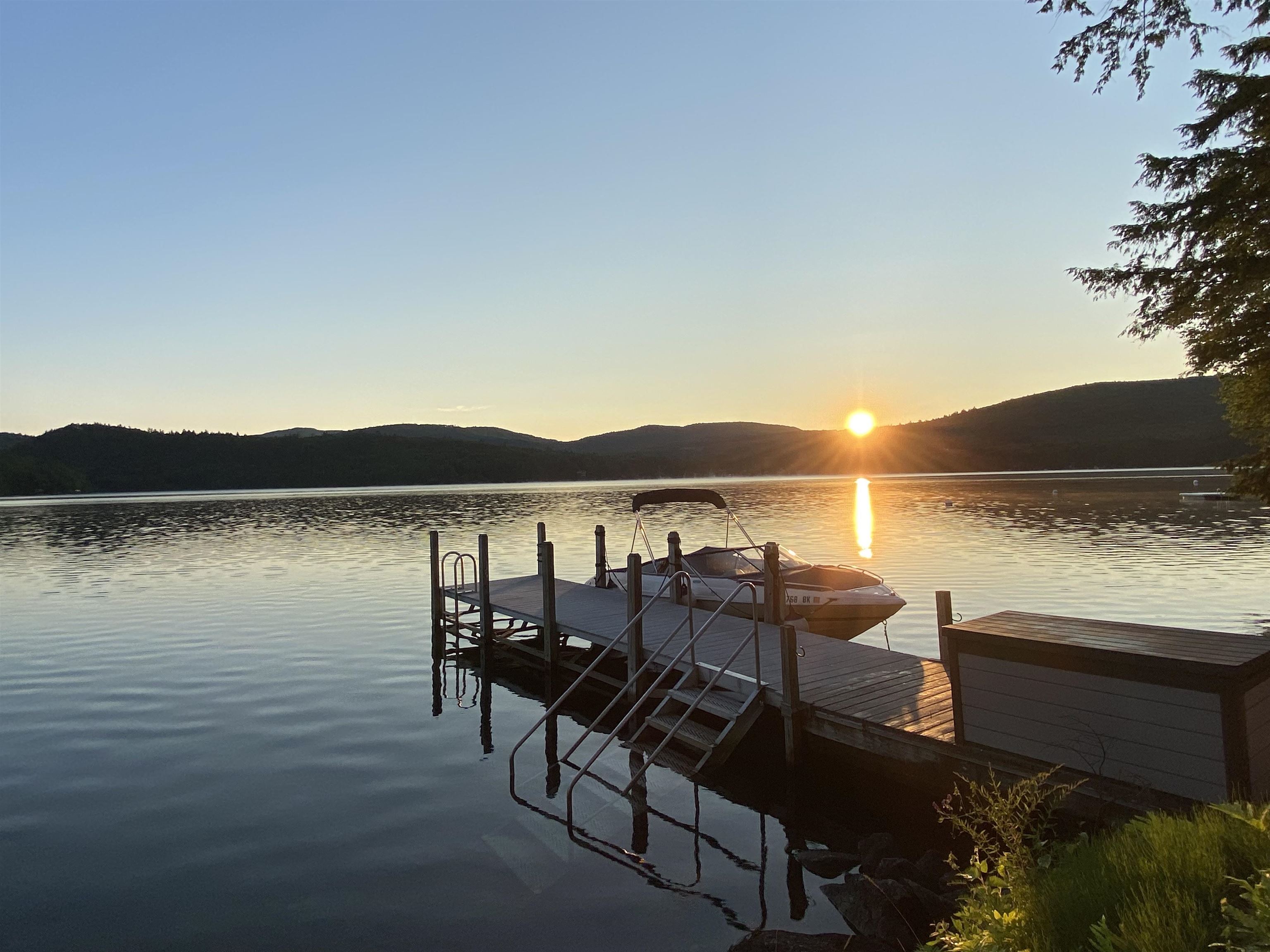 360 South Shore Road New Durham, NH 03855 - Photo 23 of 59