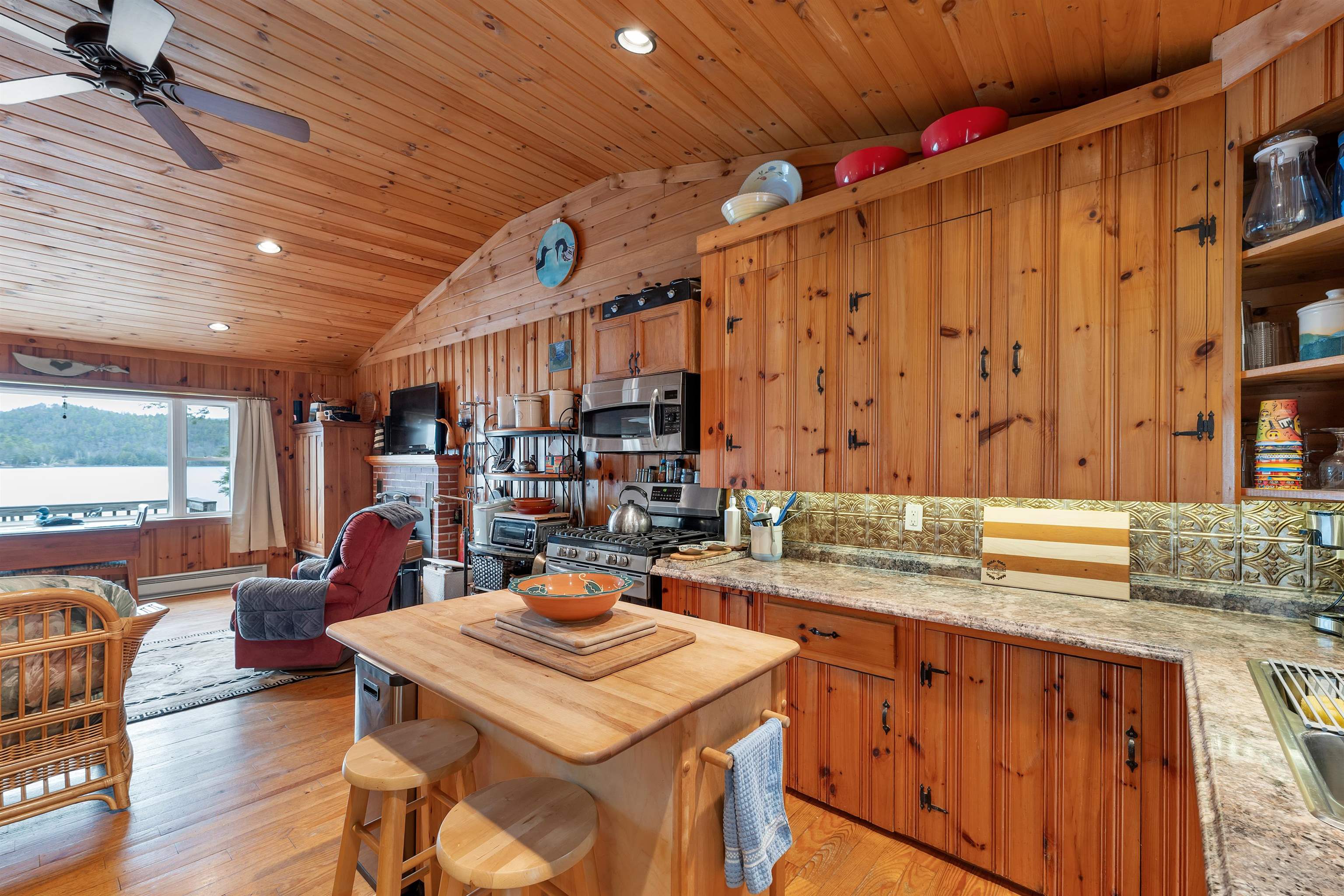 360 South Shore Road New Durham, NH 03855 - Photo 39 of 59