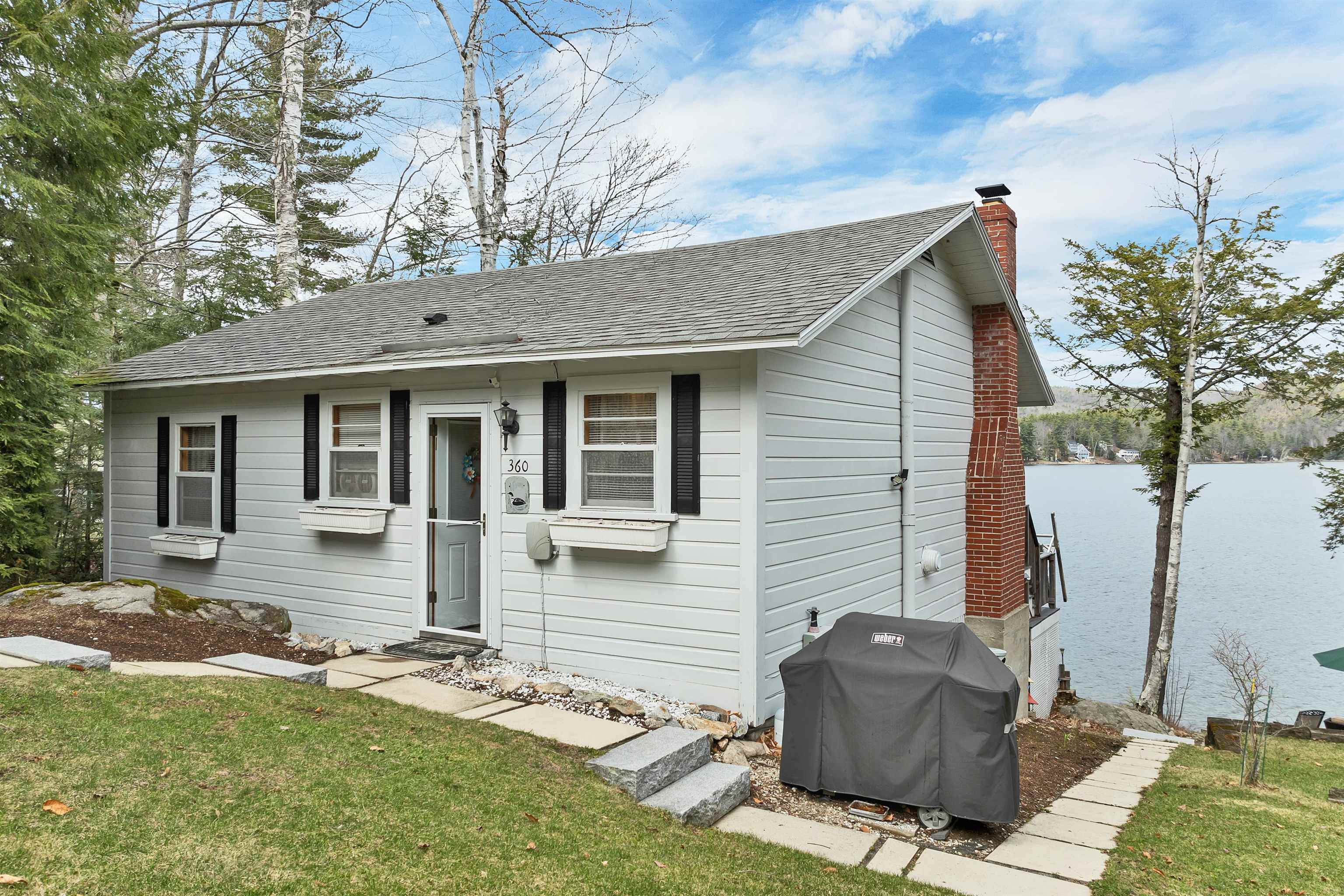 360 South Shore Road New Durham, NH 03855 - Photo 4 of 59