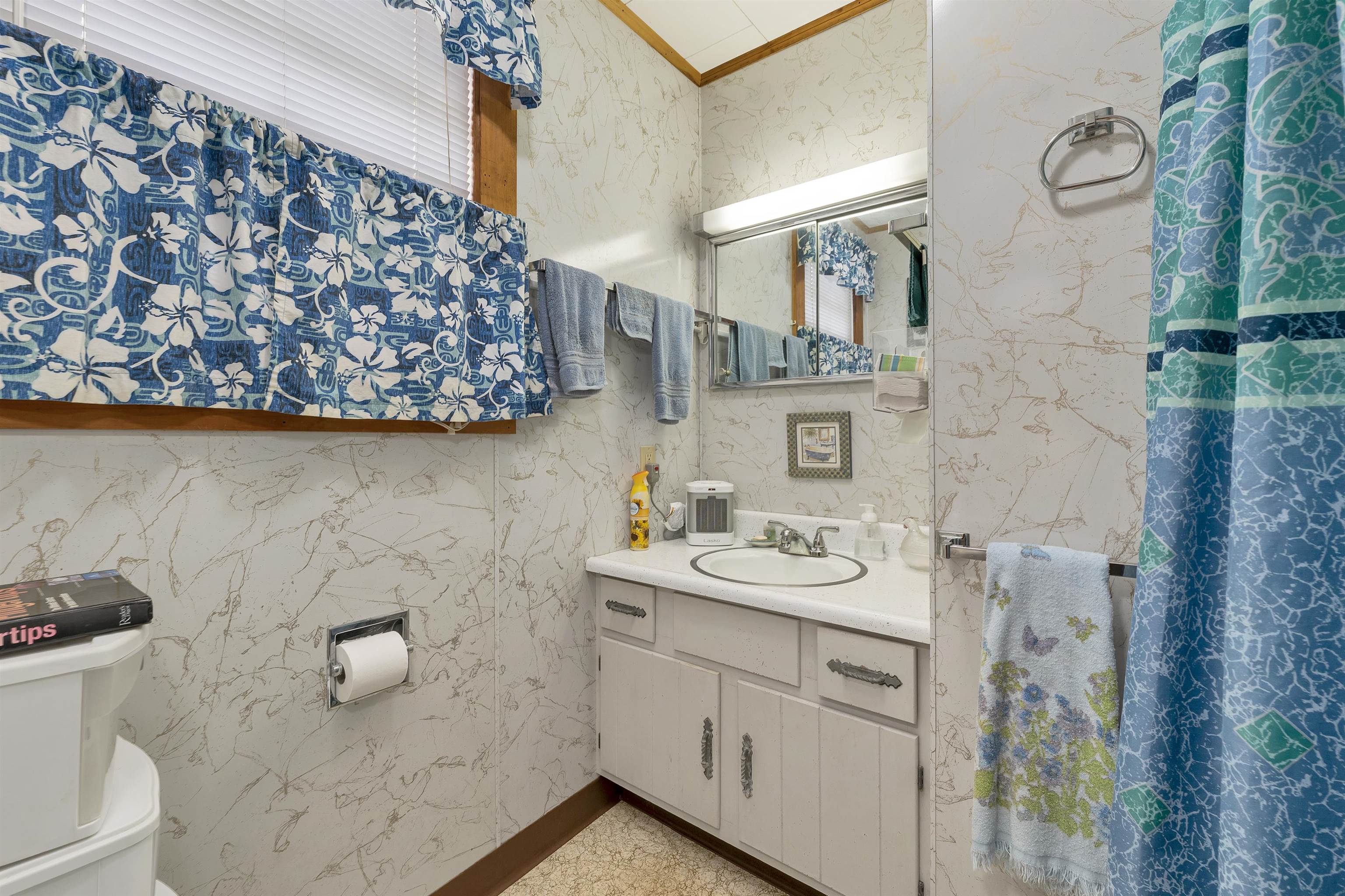 360 South Shore Road New Durham, NH 03855 - Photo 53 of 59