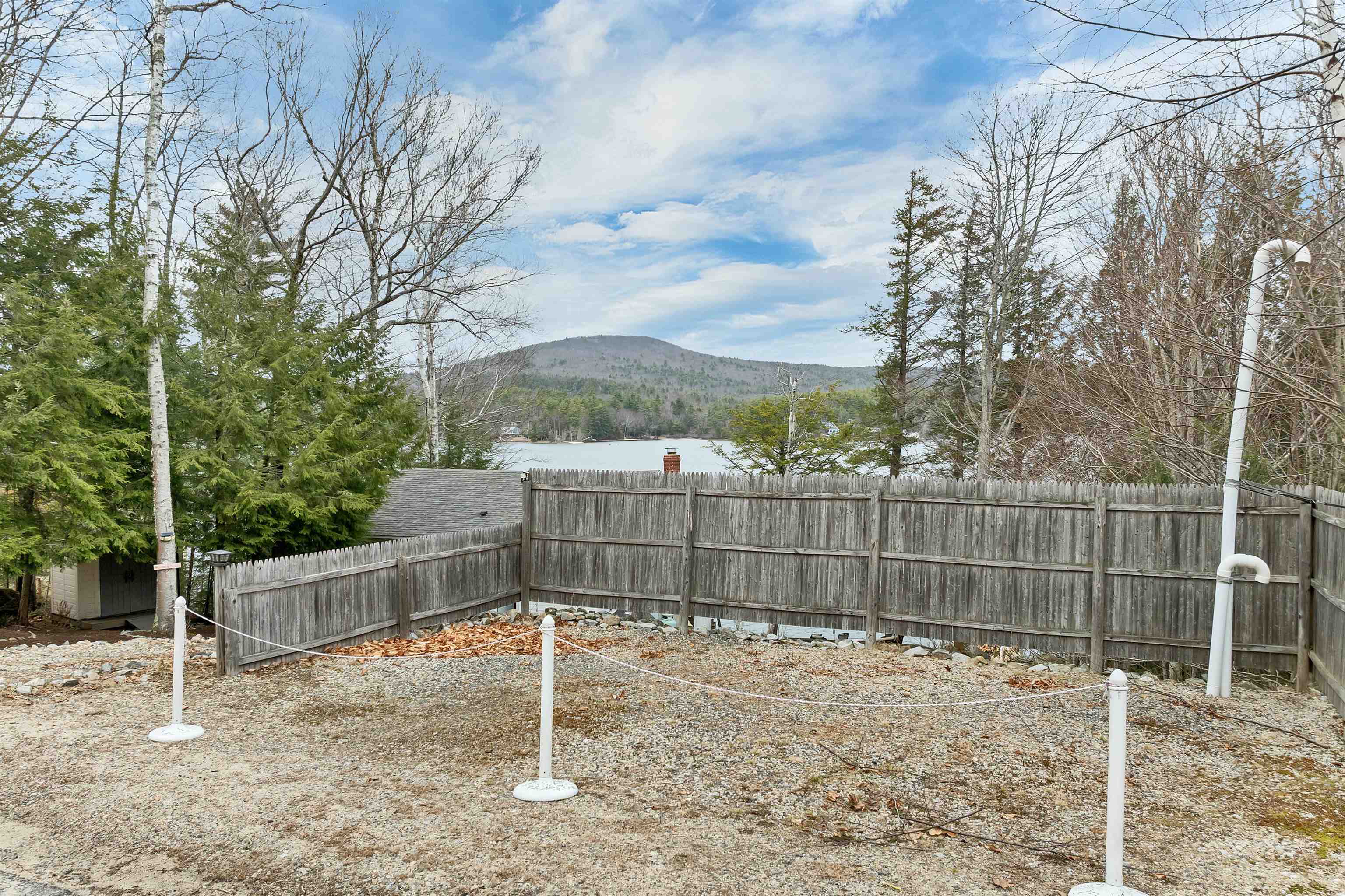 360 South Shore Road New Durham, NH 03855 - Photo 7 of 59