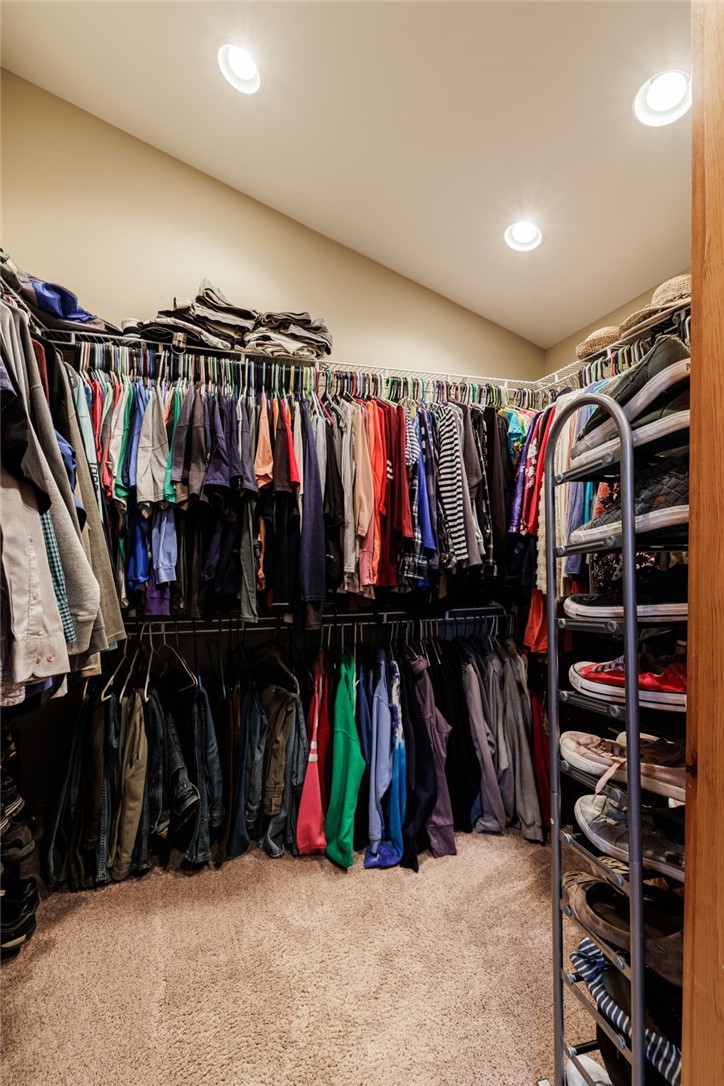 6600 East Hill Road Naples, NY 14512 - Photo 22 of 47 Master Closet