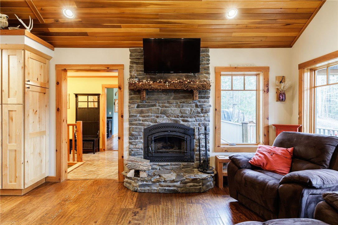 6600 East Hill Road Naples, NY 14512 - Photo 9 of 47 Wood Burning Fire Place