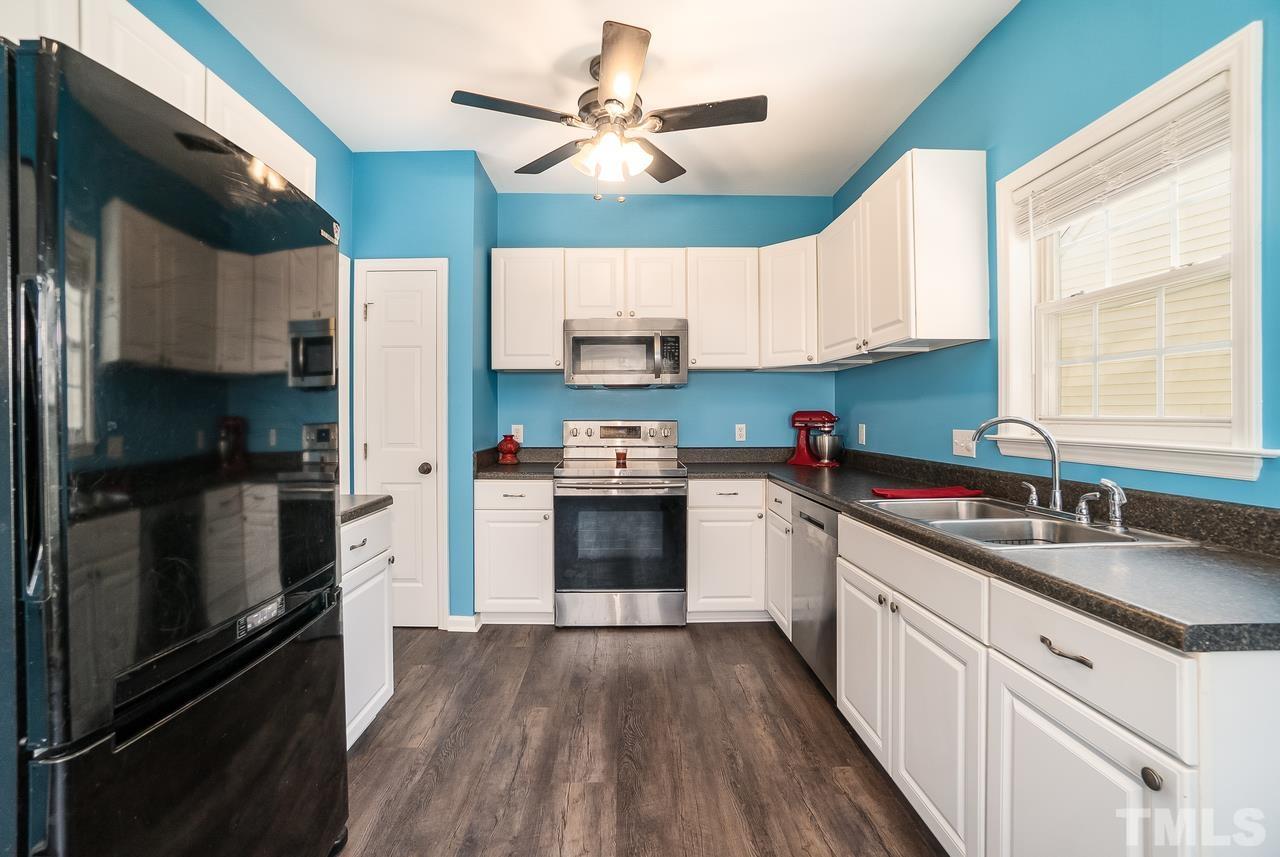 212 Cross Current Lane Raleigh, NC 27610 - Photo 14 of 23 Gallery Image 14