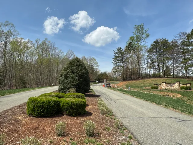 $78,000 | Lot 11-12 Robin Ridge Court, Pittsville, VA 24139