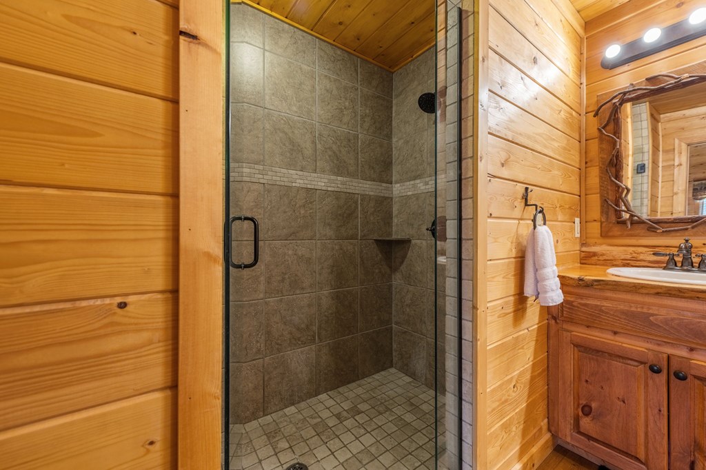 1110 Overlook Road Blue Ridge, GA 30513 - Photo 19 of 37