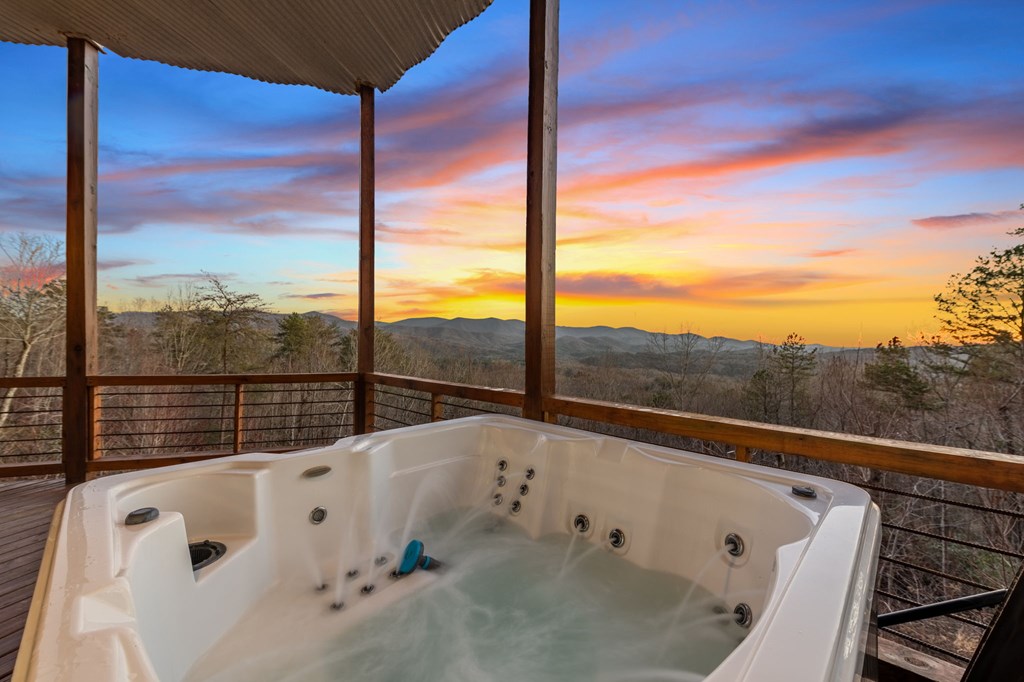 1110 Overlook Road Blue Ridge, GA 30513 - Photo 28 of 37