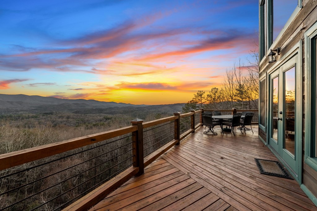 1110 Overlook Road Blue Ridge, GA 30513 - Photo 32 of 37