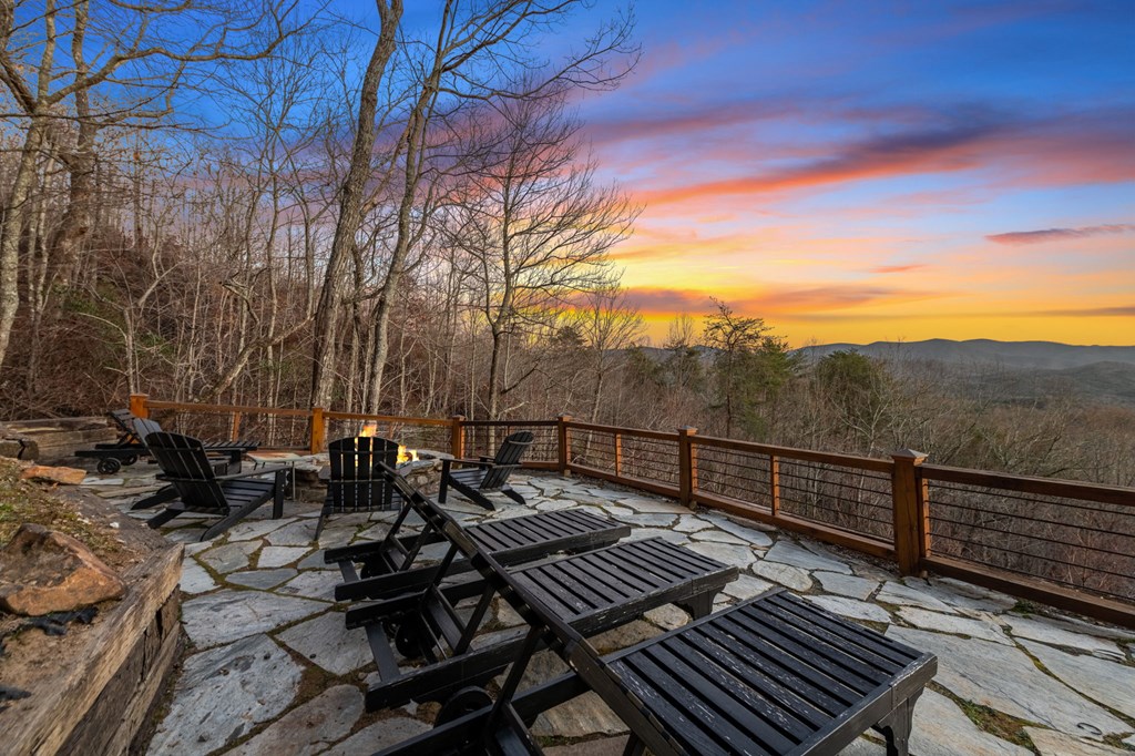 1110 Overlook Road Blue Ridge, GA 30513 - Photo 35 of 37