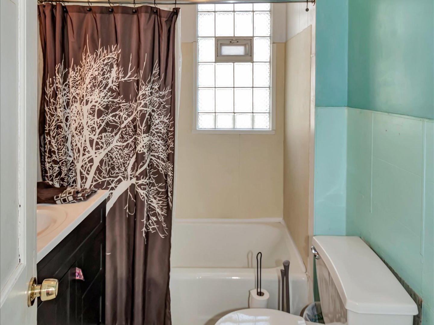 1923 183rd Street Homewood, IL 60430 - Photo 13 of 20