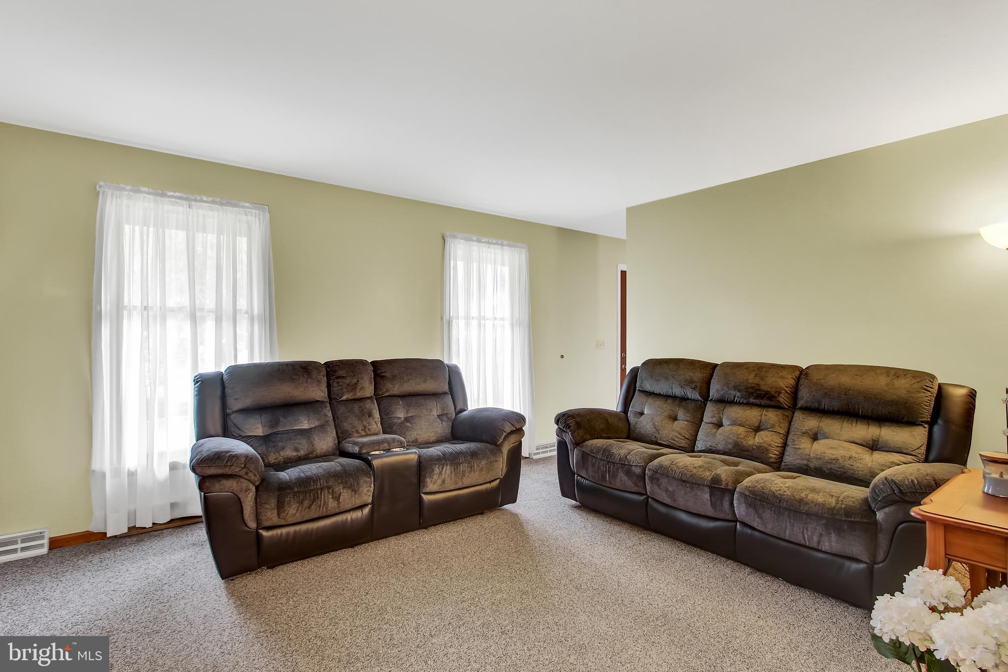 726 Schwanger Road Elizabethtown, PA 17022 - Photo 5 of 25