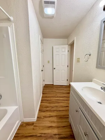 $585 | 1912 25th Street, Unit C, Lubbock, TX 79411