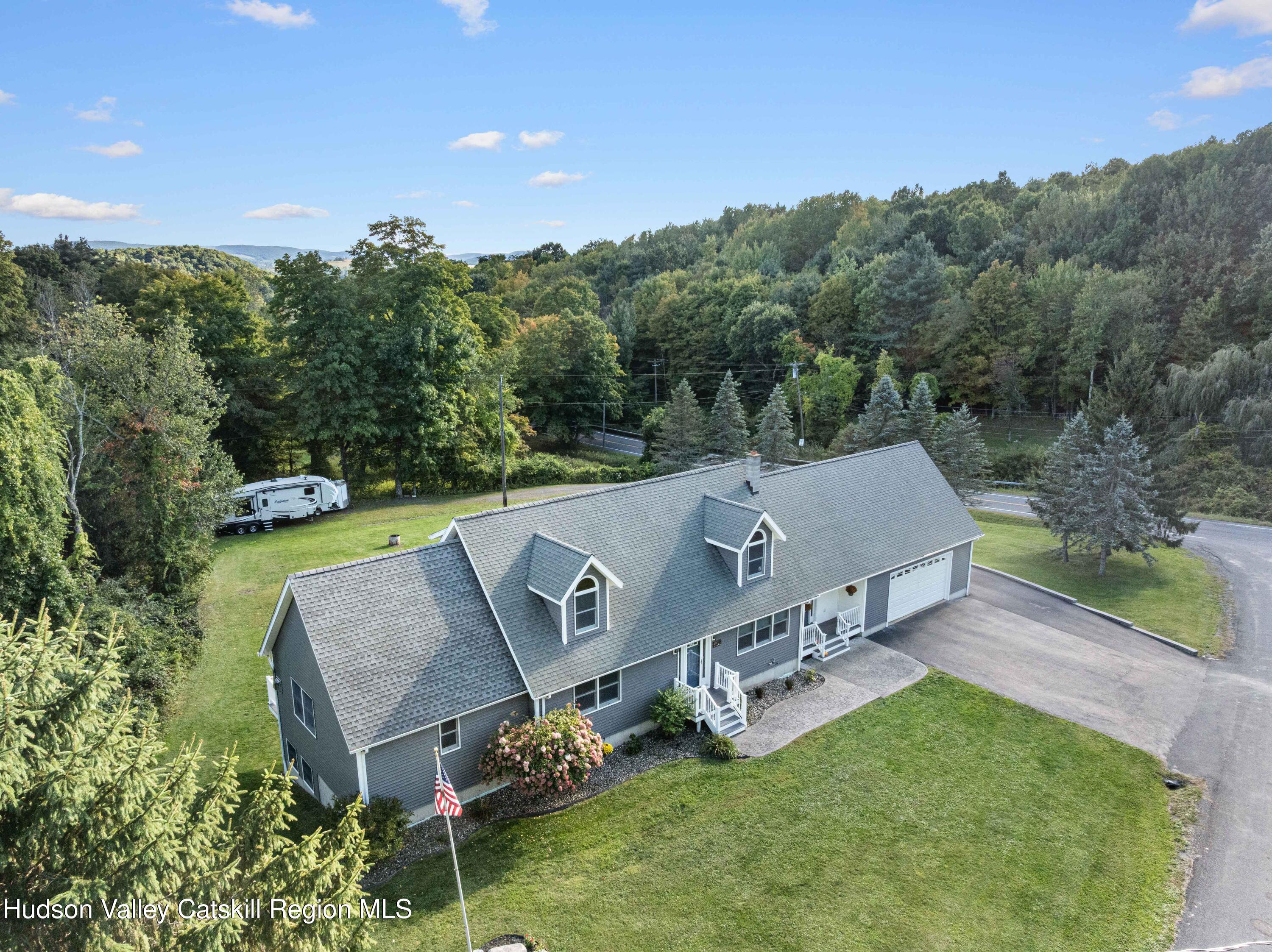 8 Twin Bridges Road Copake, NY 12516 - Photo 7 of 33 8 Twin Bridges Road Ext.-04