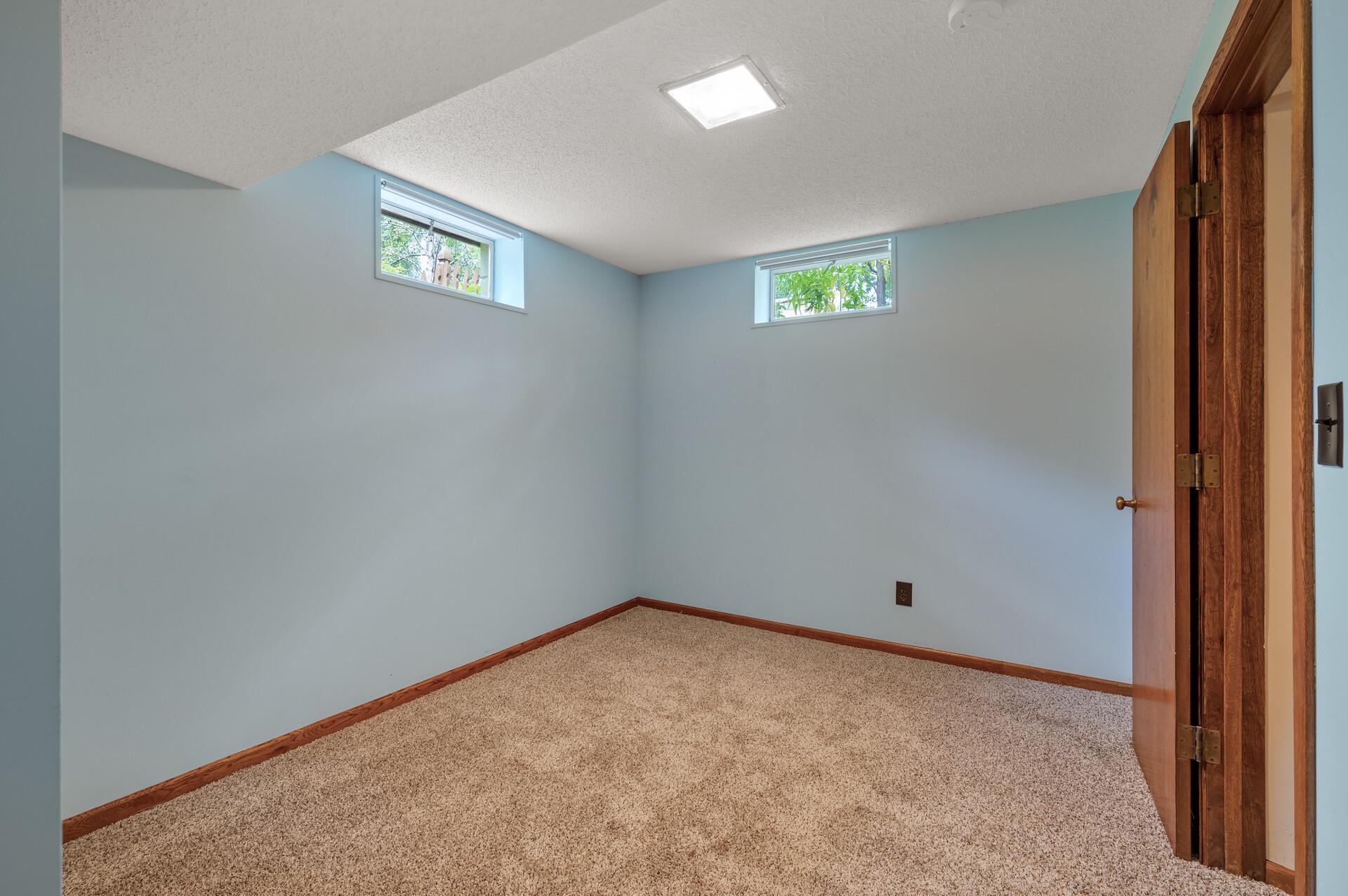 7931 Spring Lake Road Spring Lake Park, MN 55432 - Photo 21 of 32 Gallery Image 21