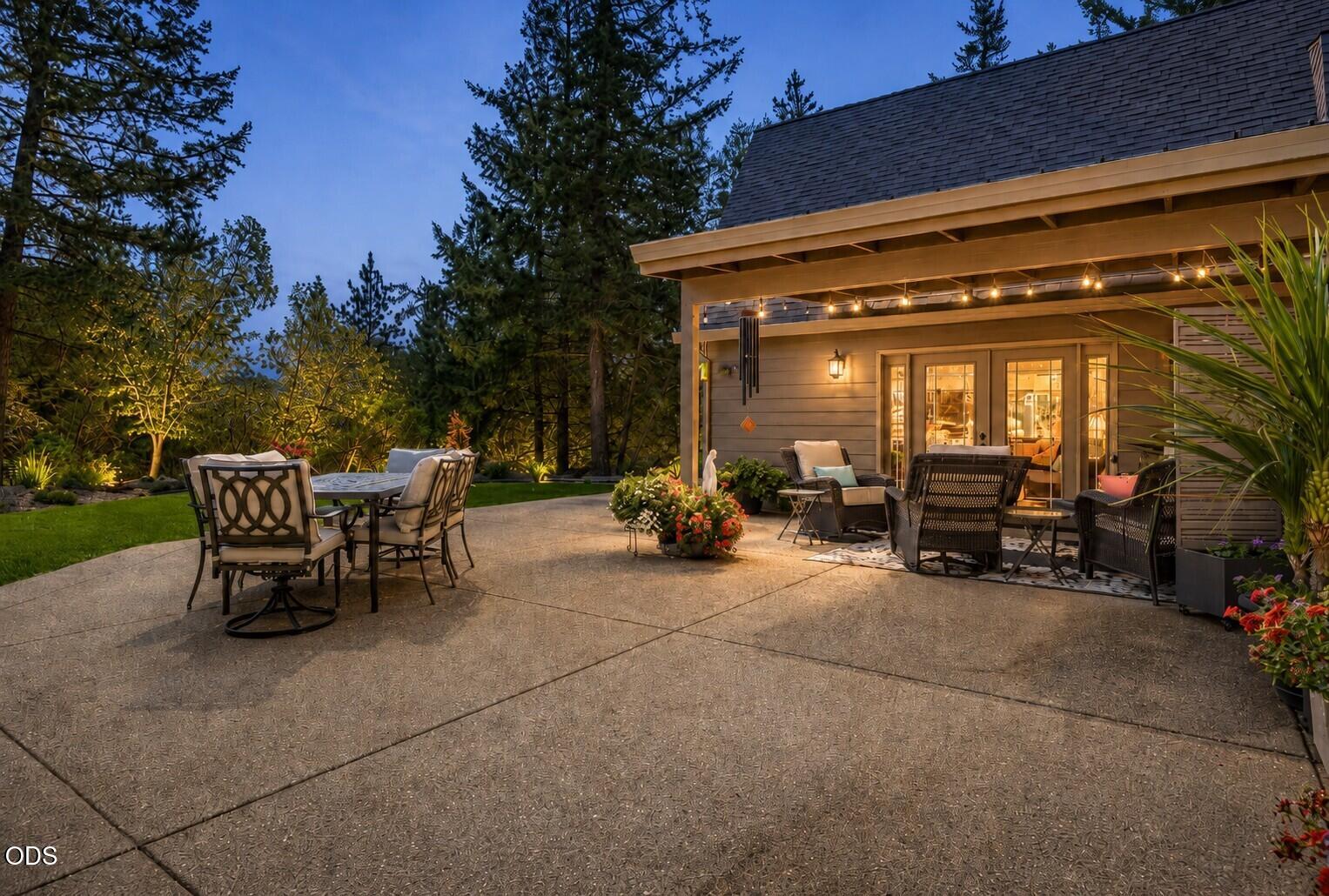 2355 Johns Peak Road Central Point, OR 97502 - Photo 66 of 109 Gallery Image 66