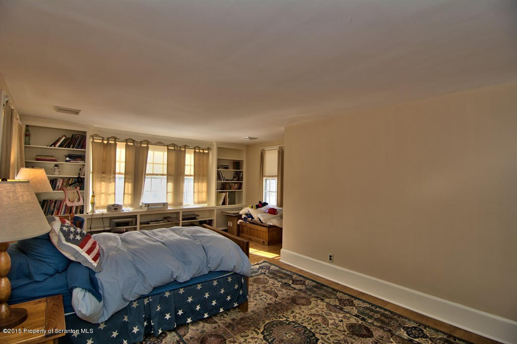 345 Carbondale Road Clarks Summit, PA 18411 - Photo 103 of 137 Gallery Image 103