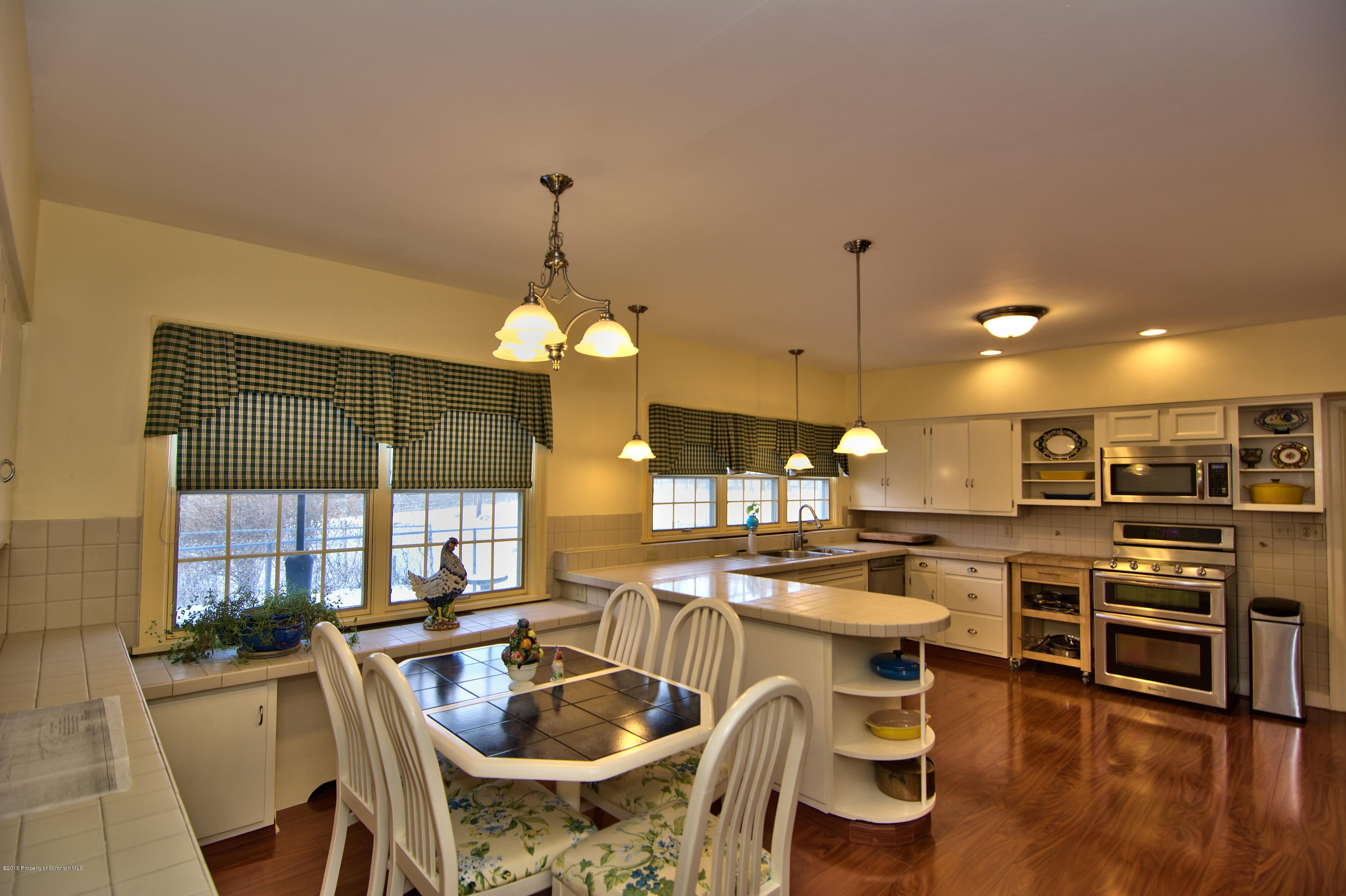 345 Carbondale Road Clarks Summit, PA 18411 - Photo 6 of 137 Gallery Image 6