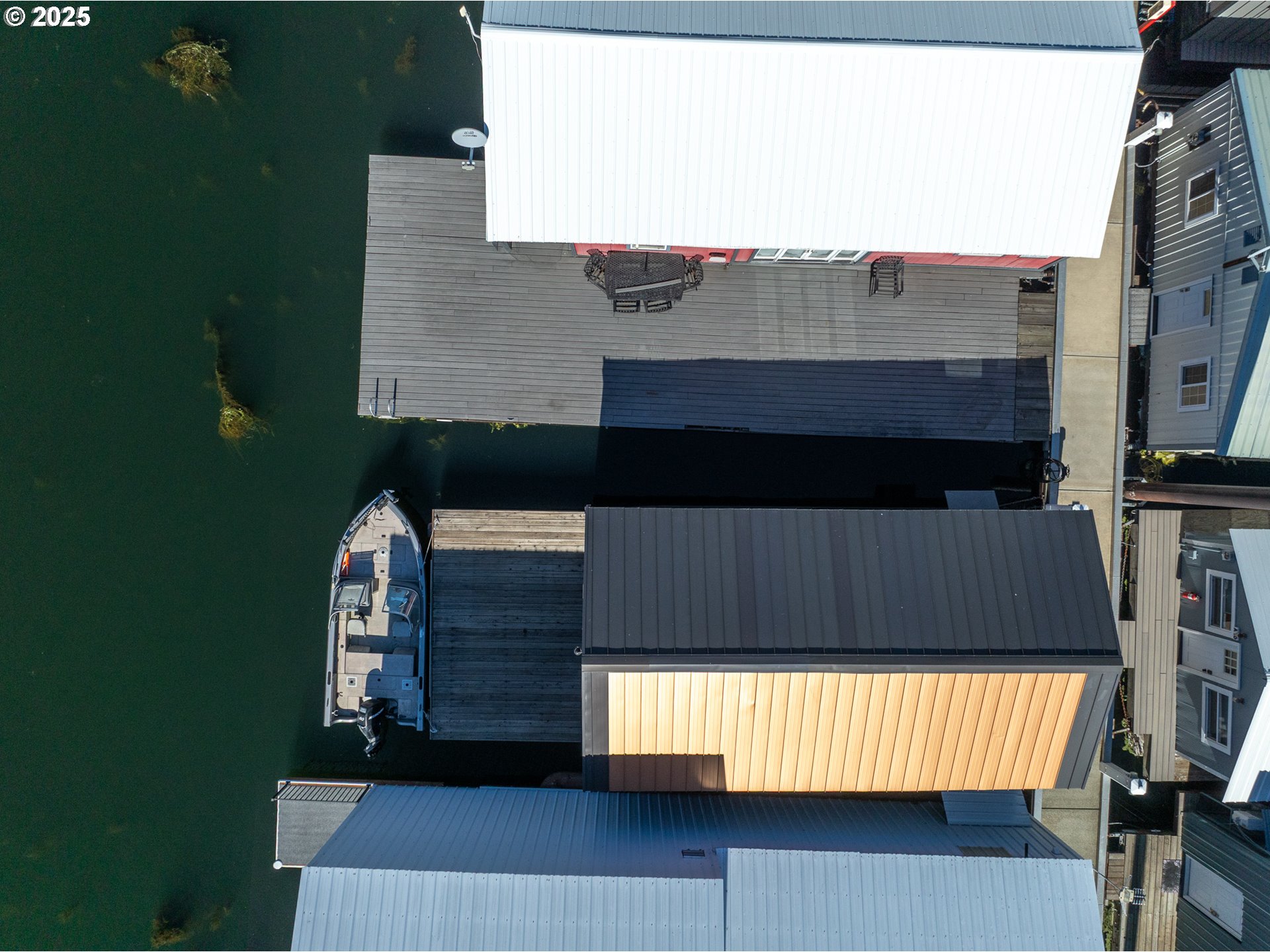 101 North Boat Basin Road, Unit A09 The Dalles, OR 97058 - Photo 14 of 17 a view of a house with a wooden floor