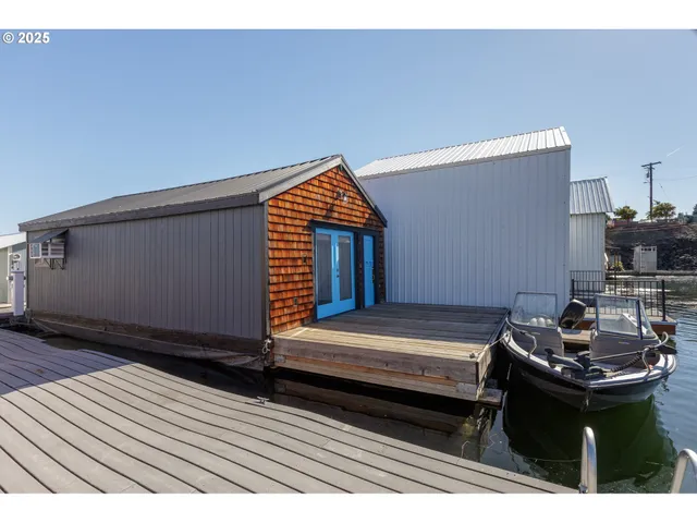 a view of a terrace with seating area