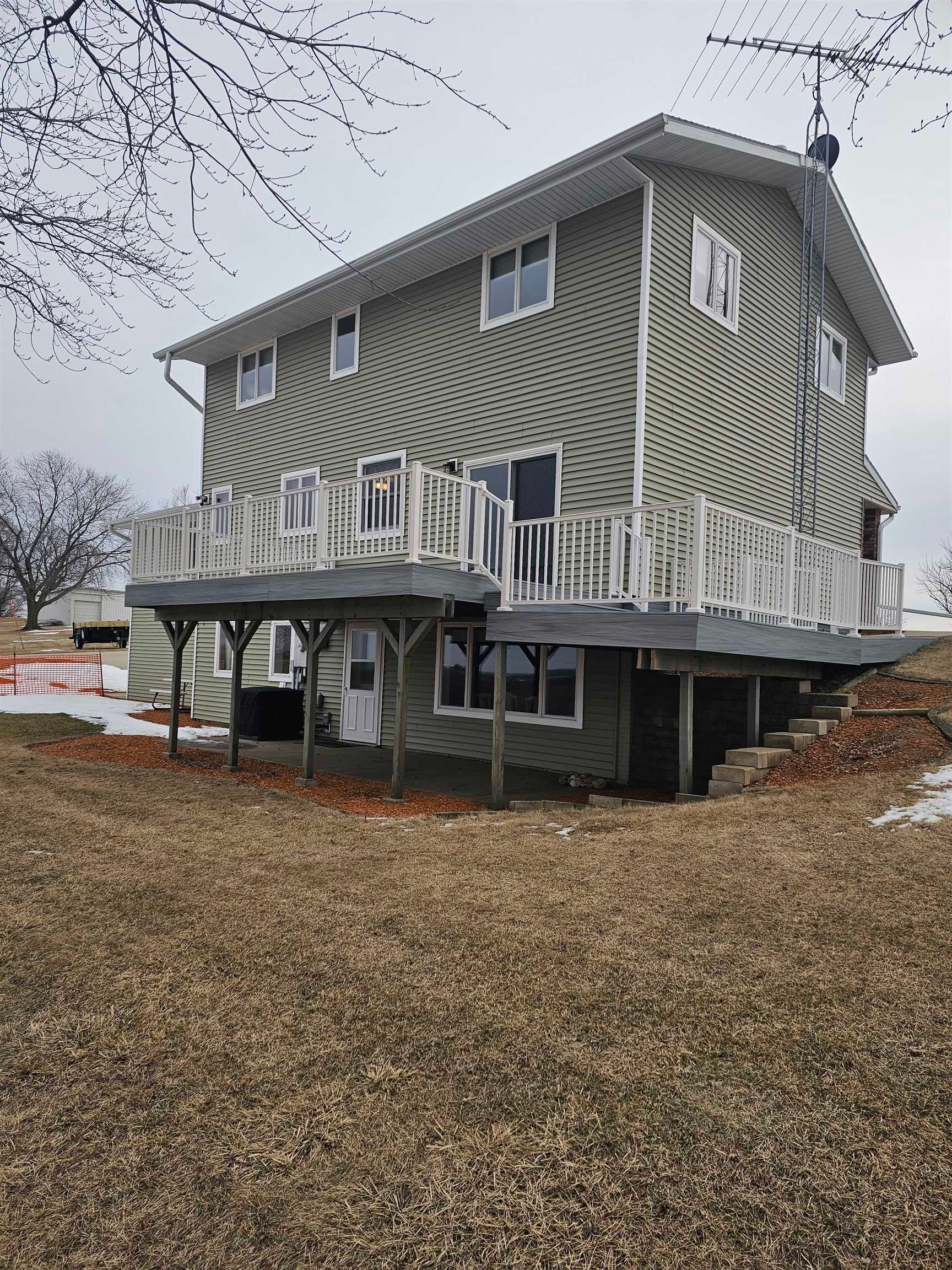 18927 Rte 3 Highway Durango, IA 52039 - Photo 2 of 52 Gallery Image 2