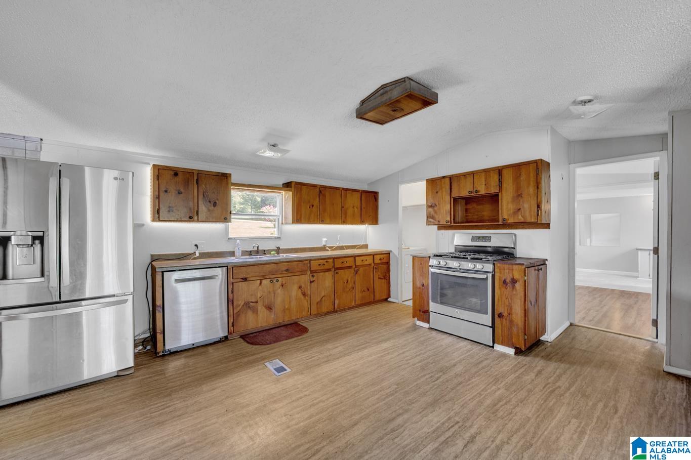 2101 Cliff Springs Road Oneonta, AL 35121 - Photo 7 of 42