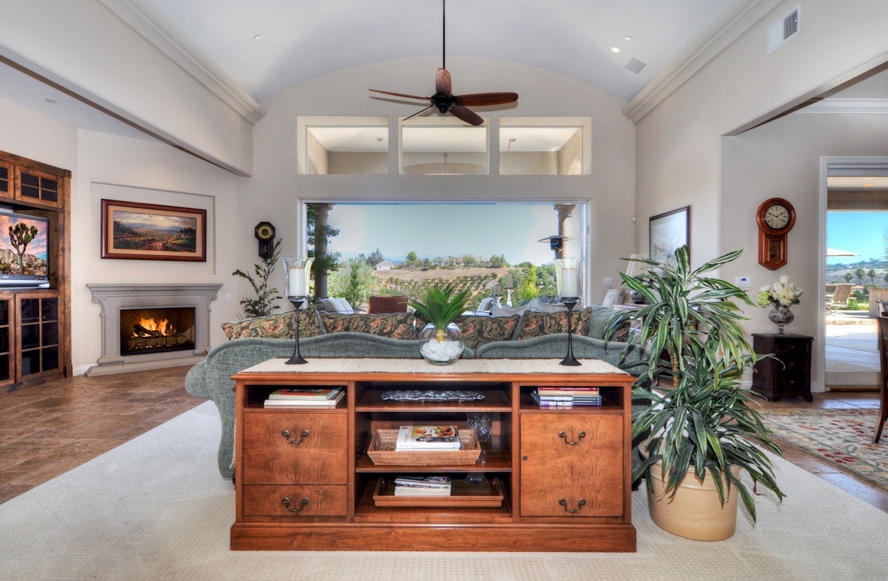 4444 Fallsbrae Road Fallbrook, CA 92028 - Photo 11 of 25 Family room open to patio