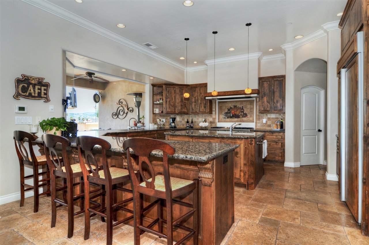 4444 Fallsbrae Road Fallbrook, CA 92028 - Photo 14 of 25
