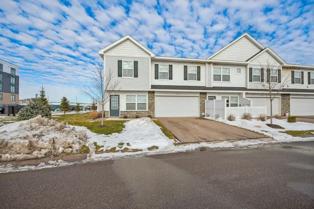 $349,900 | 1203 Lower 143rd Street East, Rosemount, MN 55068