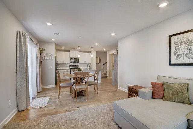 $349,900 | 1203 Lower 143rd Street East, Rosemount, MN 55068