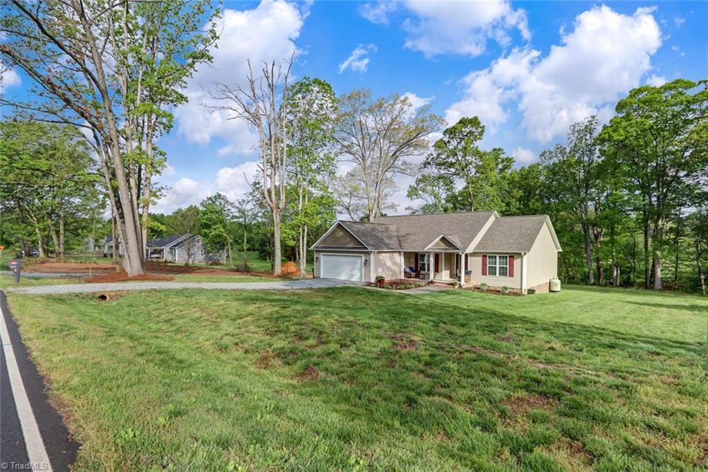 548 Anderson Road Eden, NC 27288 - Photo 3 of 30 Gallery Image 3