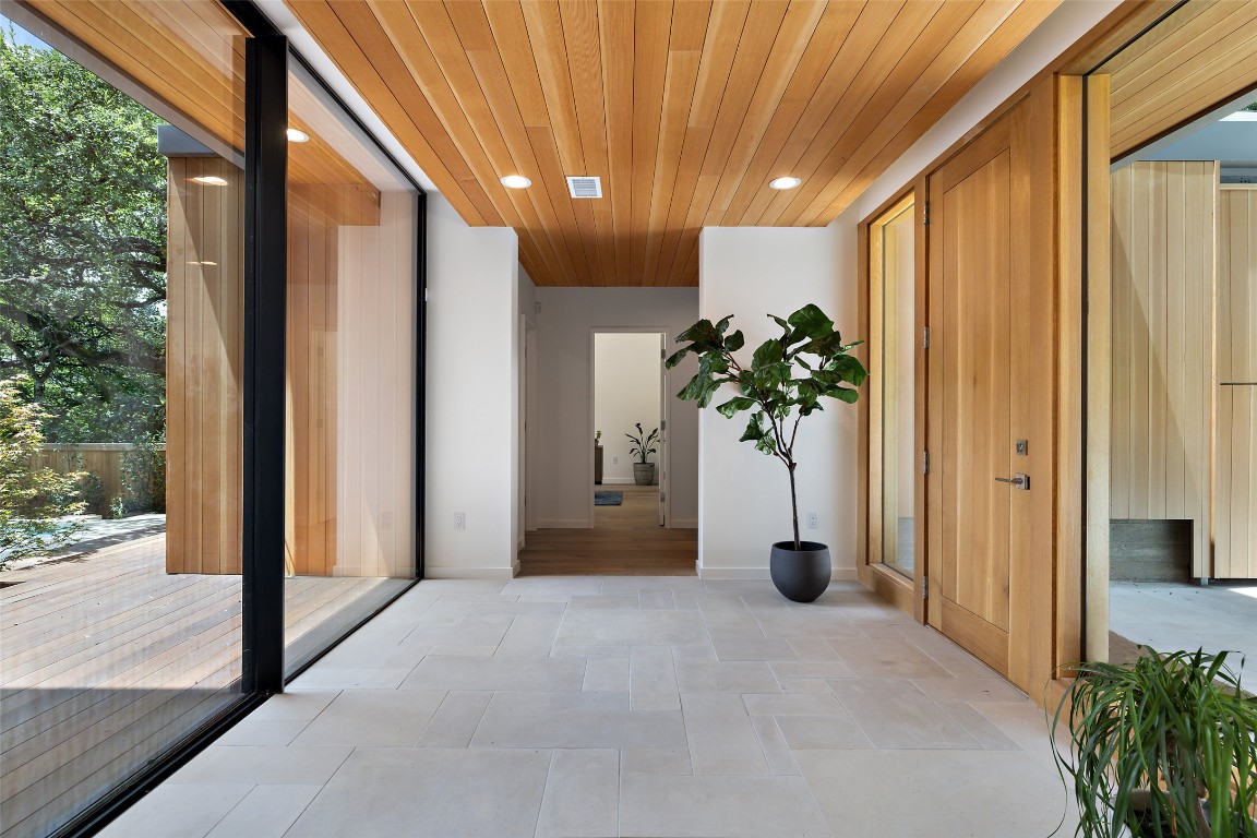 1319 Bonham Terrace Austin, TX 78704 - Photo 4 of 24 Hall featuring wood ceiling and recessed lighting