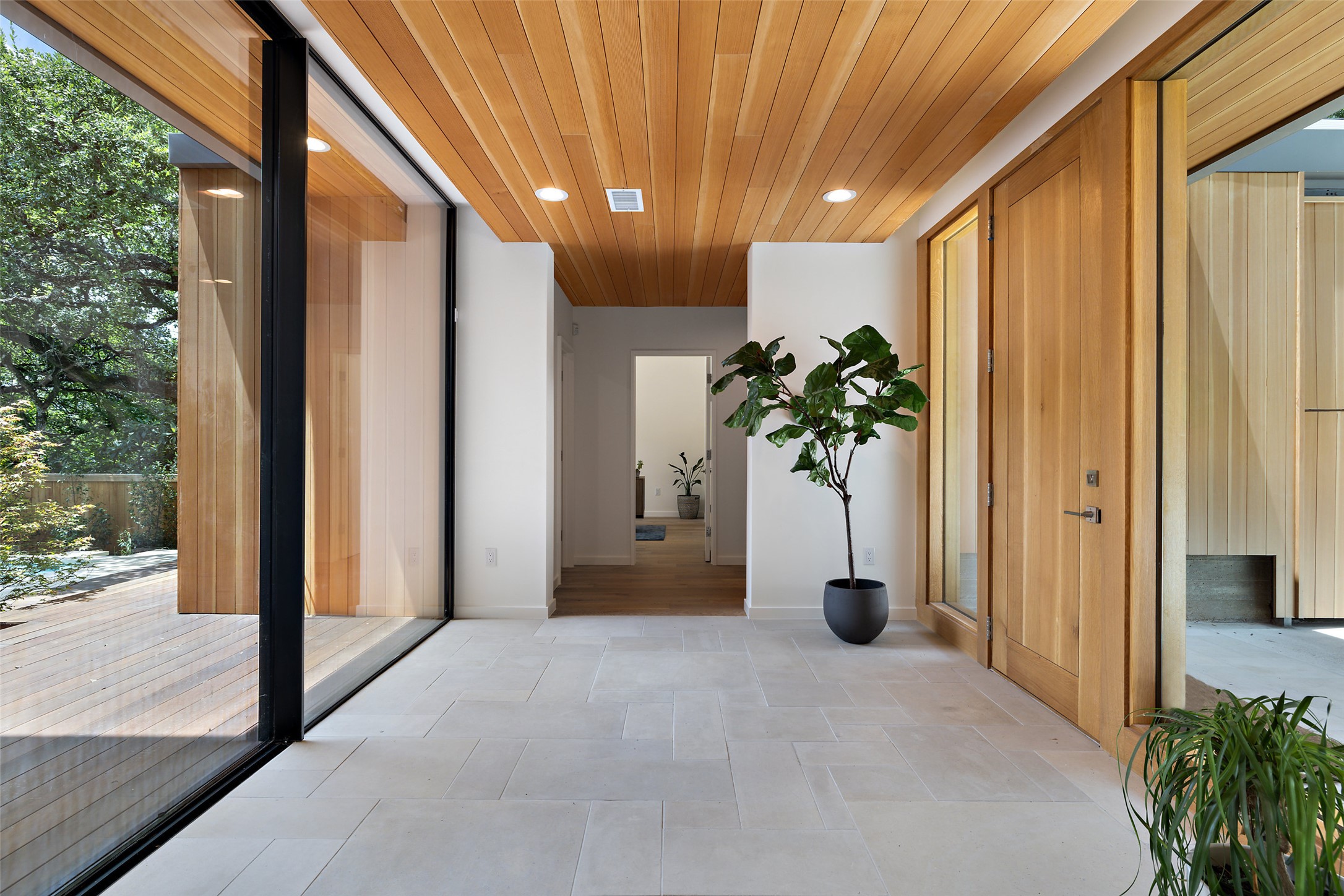 1319 Bonham Terrace Austin, TX 78704 - Photo 6 of 24 Hall featuring wood ceiling and recessed lighting