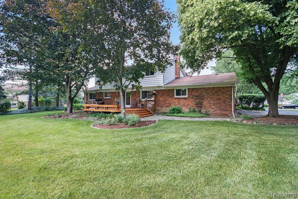 2991 Mohawk Lane Rochester Hills, MI 48306 - Photo 29 of 33