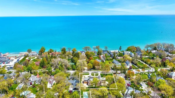 $8,699,900 | 140 Sheridan Road, Winnetka, IL 60093