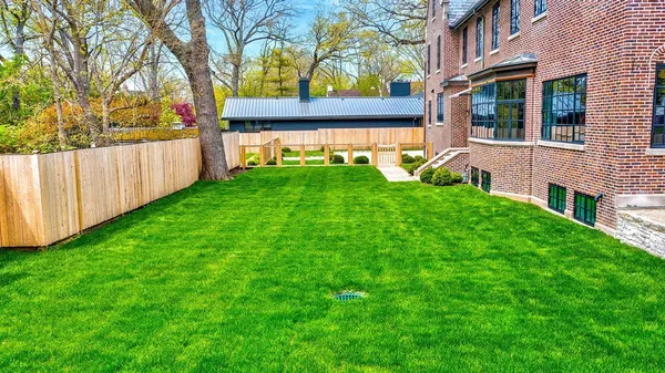 $8,699,900 | 140 Sheridan Road, Winnetka, IL 60093