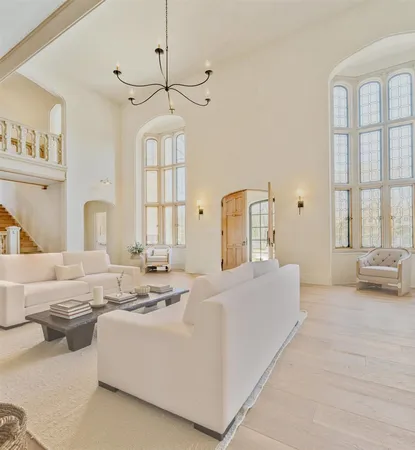 $8,699,900 | 140 Sheridan Road, Winnetka, IL 60093